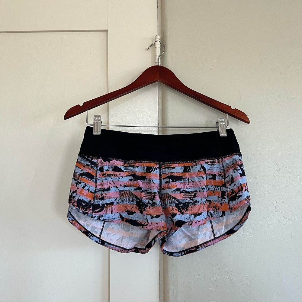 Euc | Lululemon | Patterned Running Shorts - image 1